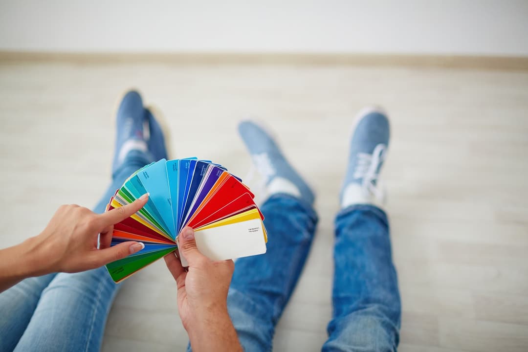 how to match wall color with wood floor