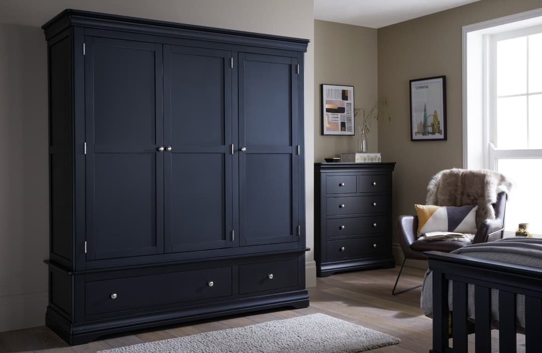 dark wood bedroom furniture decor ideas