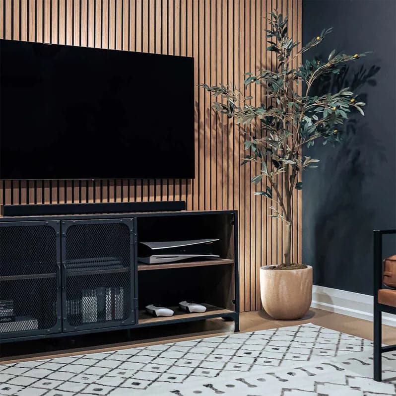 How to Decorate a Living Room with Wood Paneling