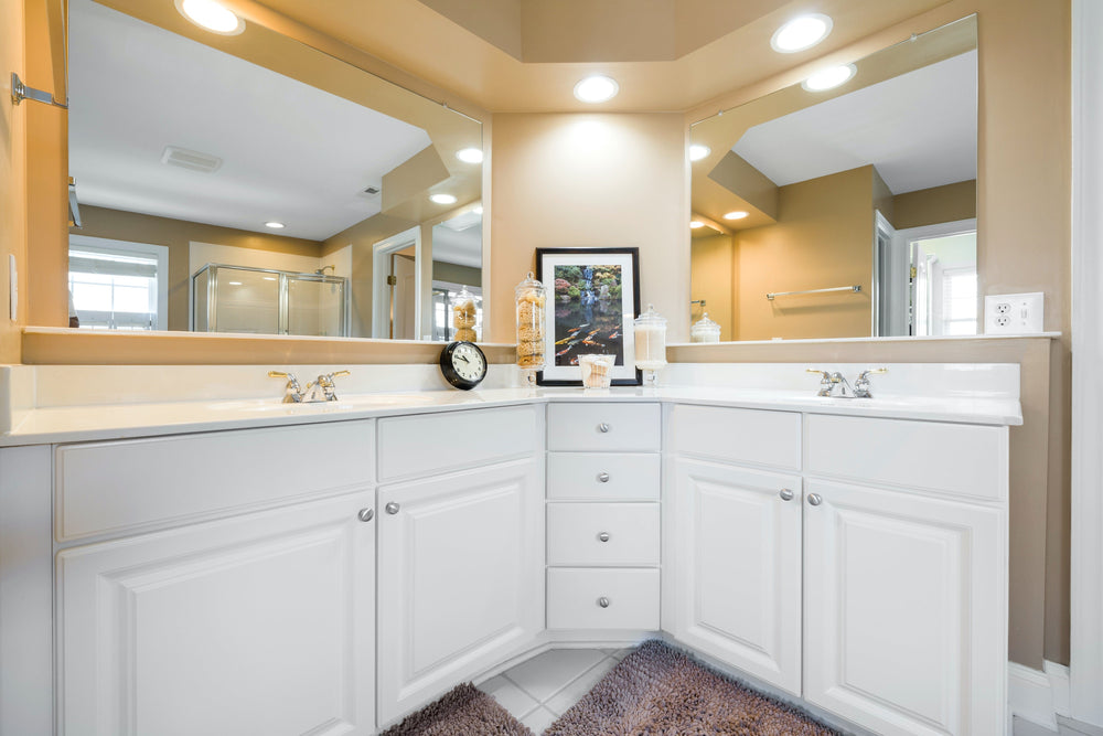 Bathroom Mirrors with Storage: How to Choose the Best One in 2024 - The Panel Hub