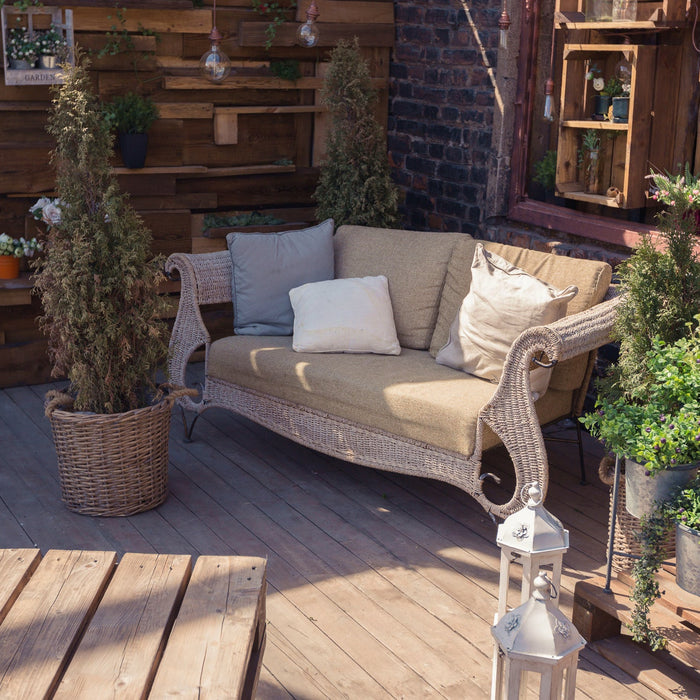 Spring Sale 2024 Essential Tips for Your Outdoor Decor - The Panel Hub